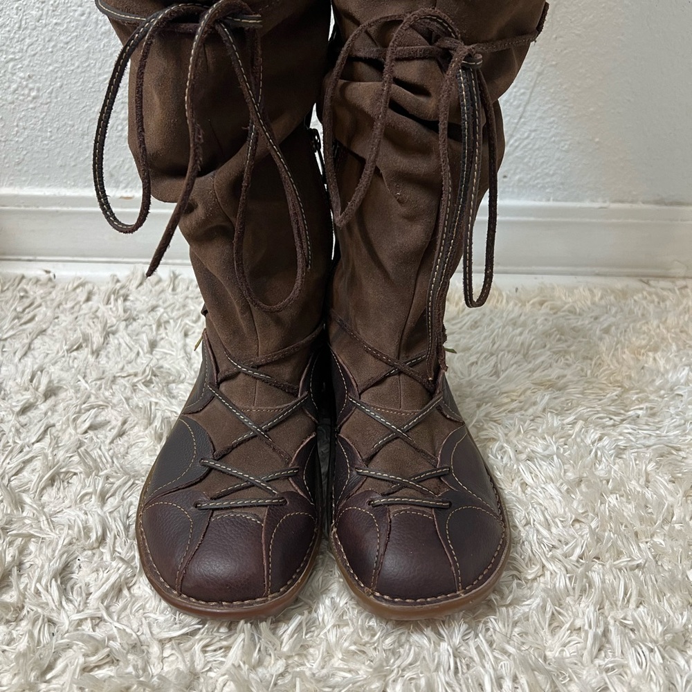 El Naturalista Brown Leather Boots